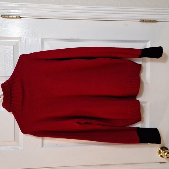 Vintage Evan Picone Red Turtleneck Black Roses Sz.L GUC - Picture 9 of 11